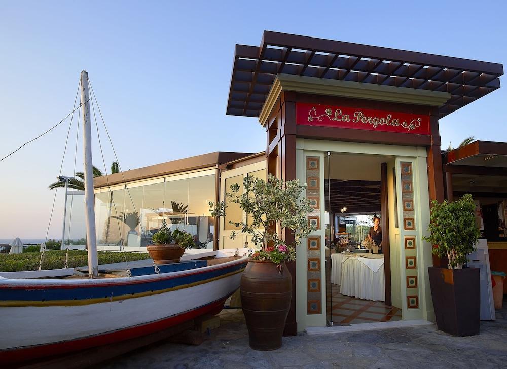 Mitsis Cretan Village Hersonissos  Esterno foto